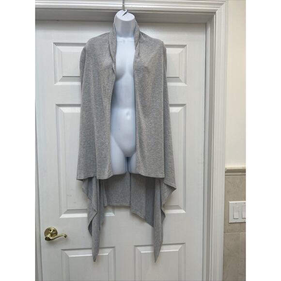 Chico’s Chicos Gray Size 1 Sweater Cardigan Open Front Waterfall High-Low - Picture 1 of 5